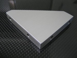 アルミ　搬送装置用部品　４